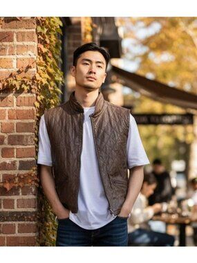 Kiton Napoli Mens Quilted Leather Vest Made In Italy Size EU 50/Display Model Ne